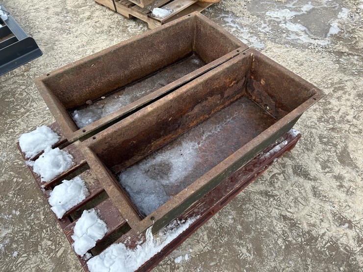 lot-of-metal-boxes-image-1