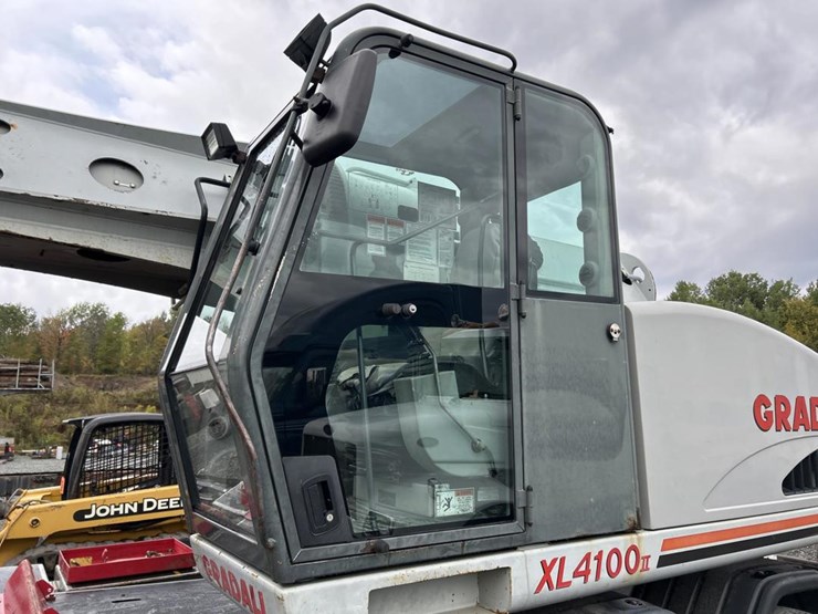 2005-gradall-xl4100-ii-image-33