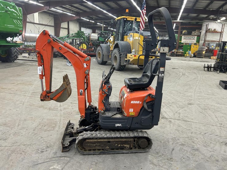 2016-kubota-k008-3-image-3