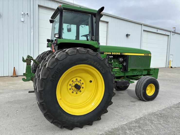 john-deere-4560-image-5