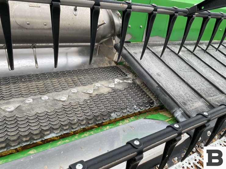 2019-john-deere-735fd-image-15