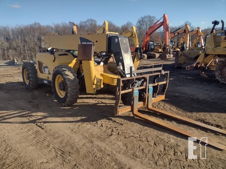 2013-caterpillar-tl943c-image-29