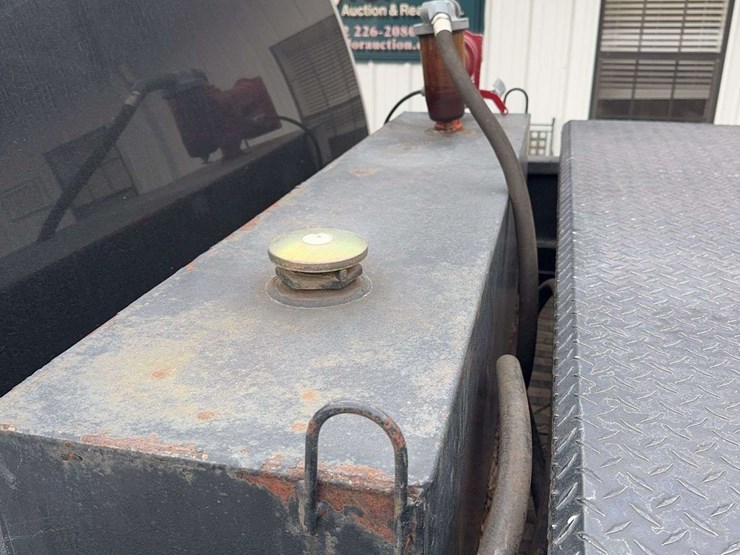 2005-chevrolet-silverado-3500-image-21