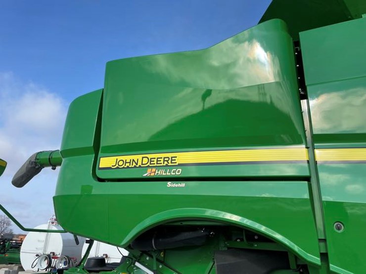 2017-john-deere-s680-image-5