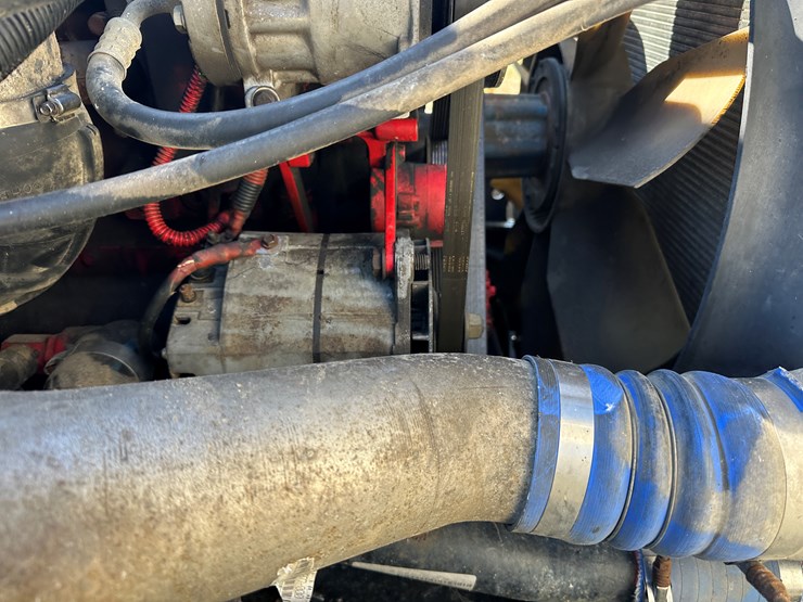 #40057-•-2001-freightliner-century-classic-s/t-t/a-daycab-truck-tractor-1fujbbbg41lh91794-image-50