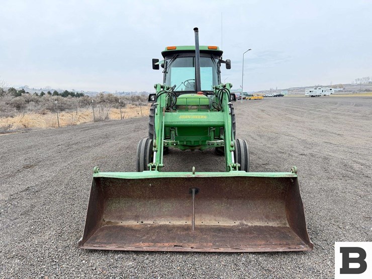 1983-john-deere-2350-image-8