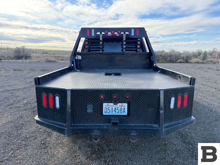 2015-dodge-2500-image-5