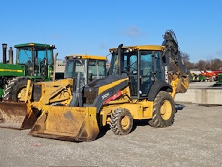 #5008-•-2013-jd-310k-#1t0310kxkde239768-image-1