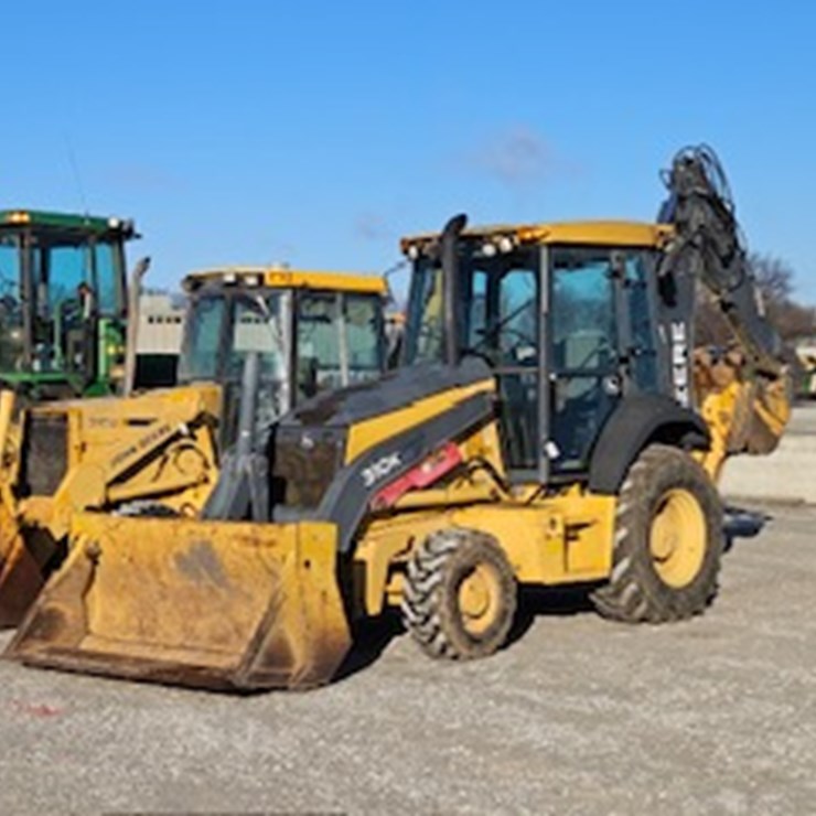 #5008 • 2013 JD 310K #1T0310KXKDE239768