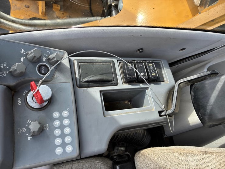 #5000-•-2017-jd-470g-lc-#1ff470gxjhf235084-image-74