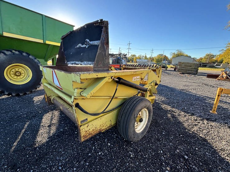 #114541-•-degelman-rock-picker-image-12