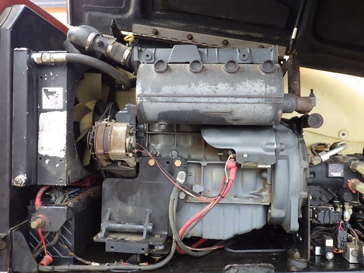 2003-jlg-600s-image-10