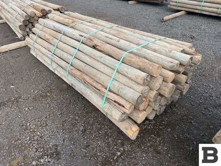 ..-wooden-posts-image-6