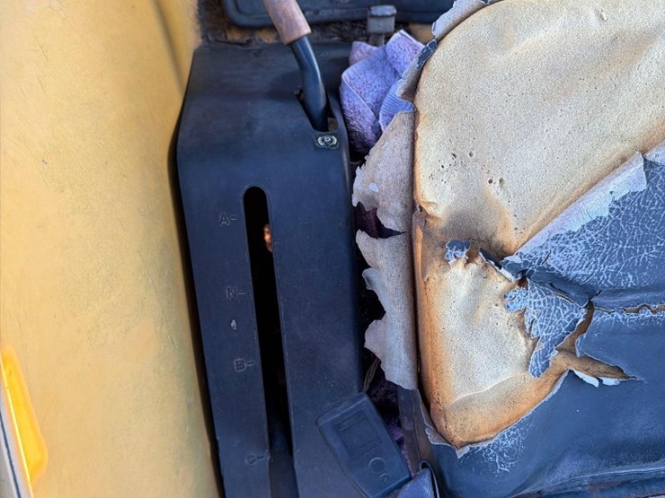 john-deere-110-image-22