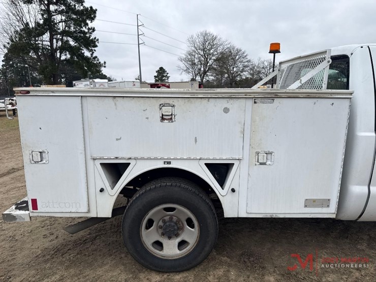 2008-ford-f350-image-12