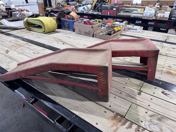 #110-•-car-ramps-image-2