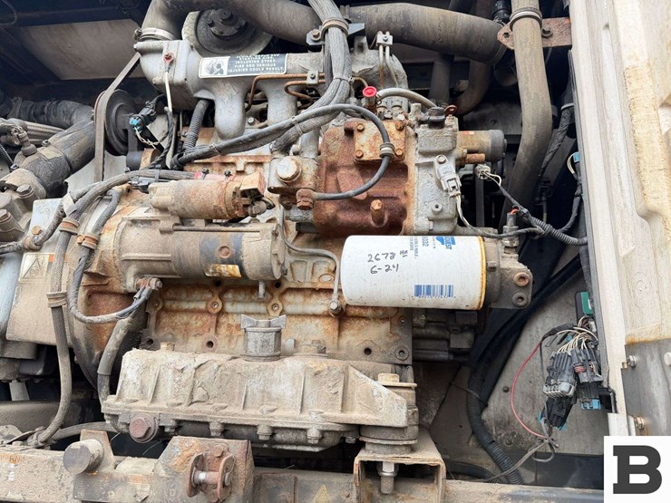 2014-utility-vs3ra-53'-van-trailer-image-11