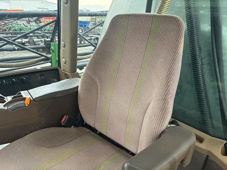 2011-john-deere-4830-image-75