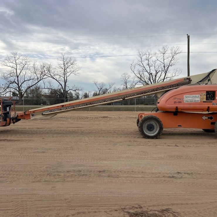 2007 JLG 800S