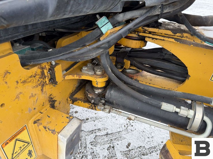 2013-caterpillar-906-image-50