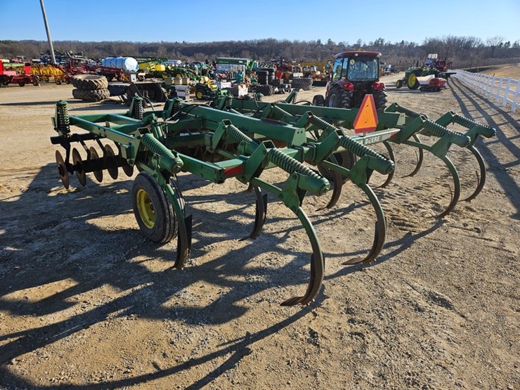 john-deere-712-image-3