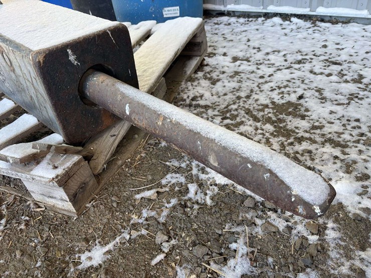 backhoe-jackhammer-image-3