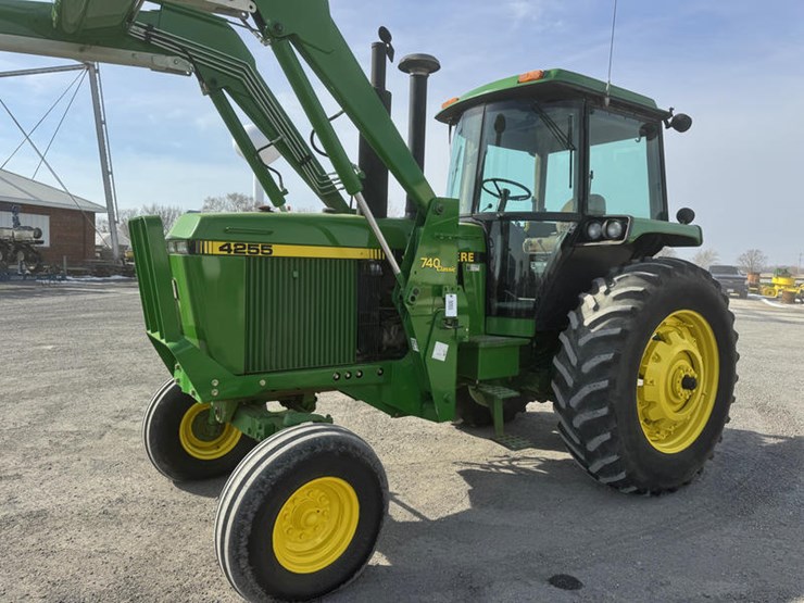 1991-john-deere-4255-image-2