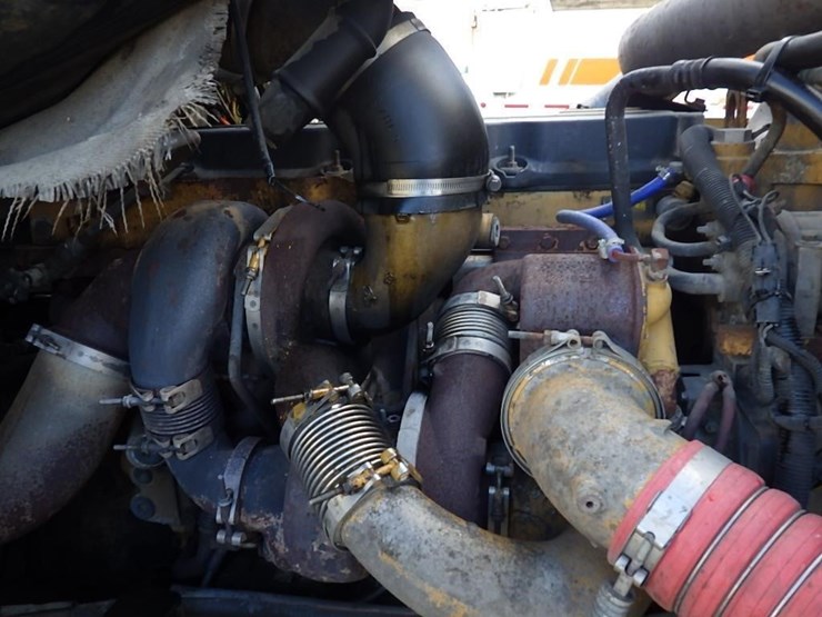 2006-international-9400-image-18