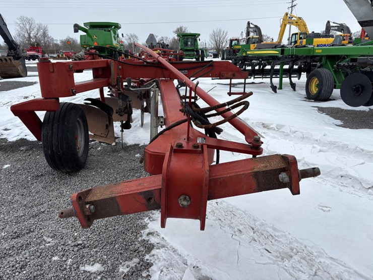 case-ih-7500-image-3