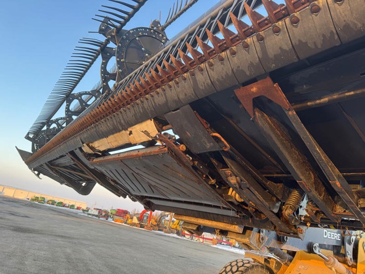 2019-mac-don-fd145-image-58