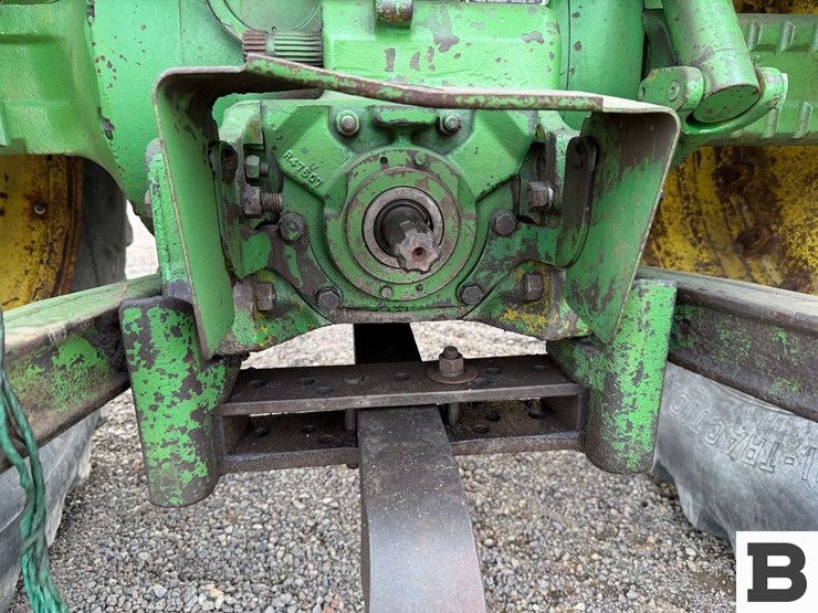1982-john-deere-4440-image-26