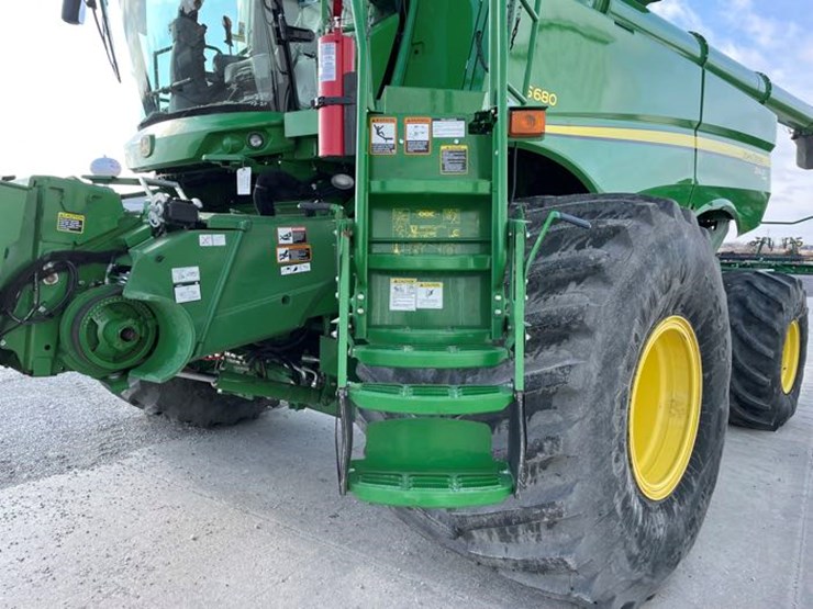 2017-john-deere-s680-image-27