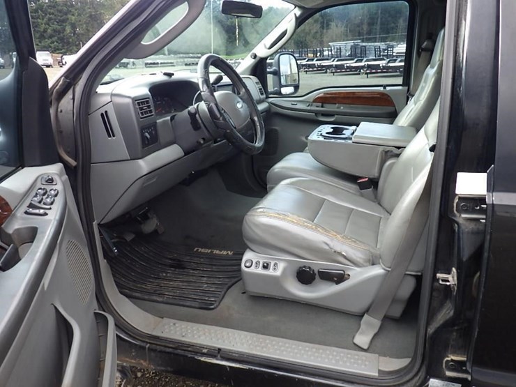 2004-ford-f350-image-17