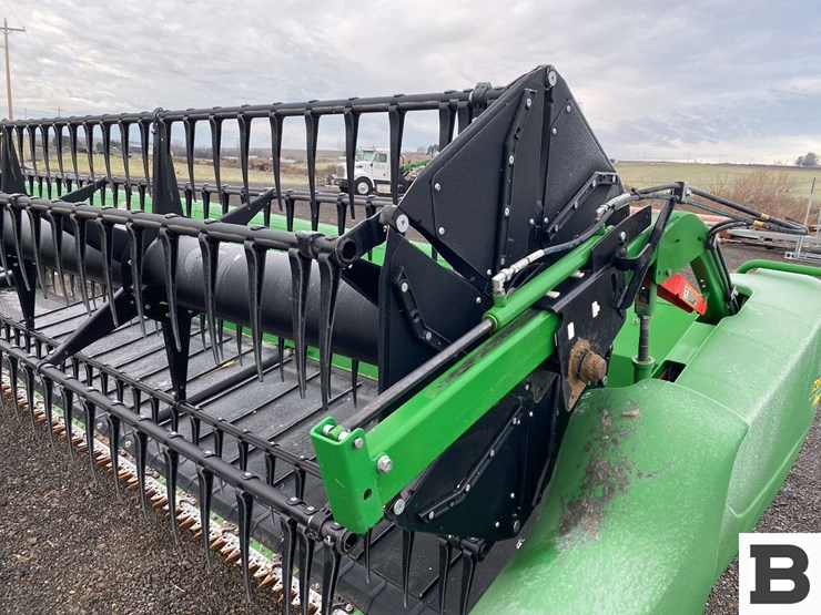 2019-john-deere-735fd-image-18