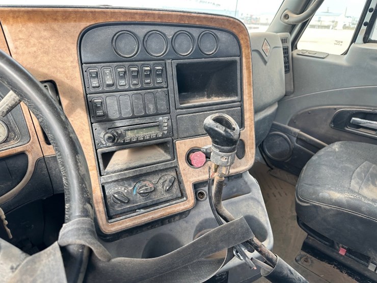 2008-international-prostar-image-9