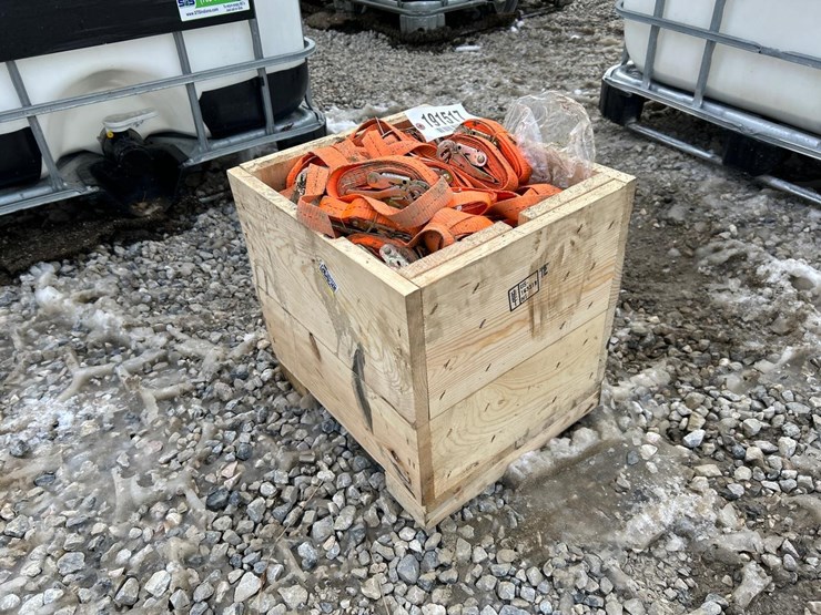 lot-of-ratchet-straps-image-2