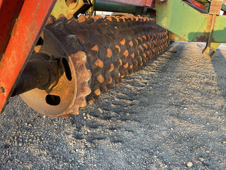 #5111-•-brillion-x-fold-packer-image-15