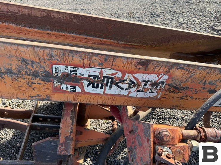 shaver-post-pounder-image-7