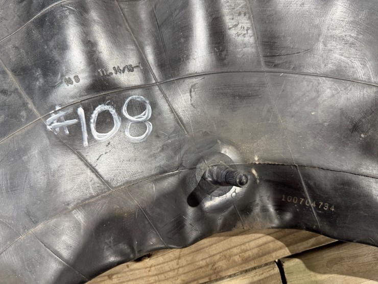 #108-•-11l-14/15-1-tube-image-2