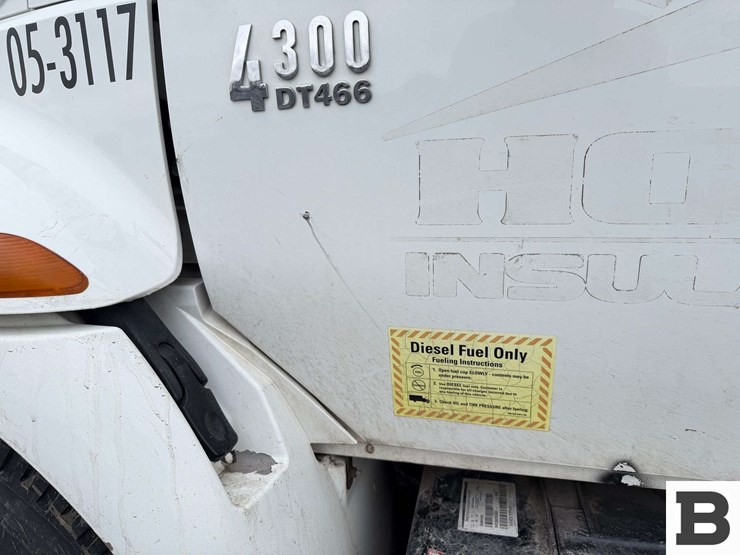 2006-international-durastar-4300-image-15