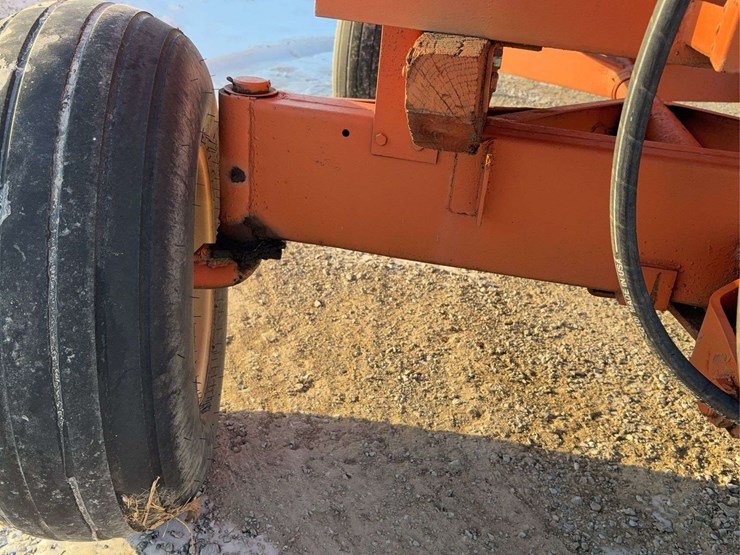 hopper-wagon-w-auger-image-21