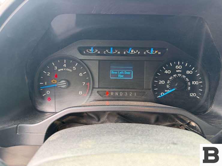 2015-ford-f150-image-31