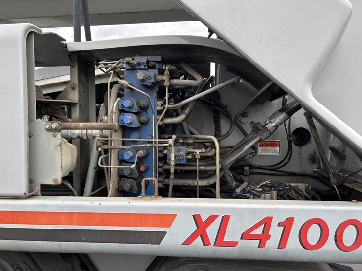 2005-gradall-xl4100-ii-image-28