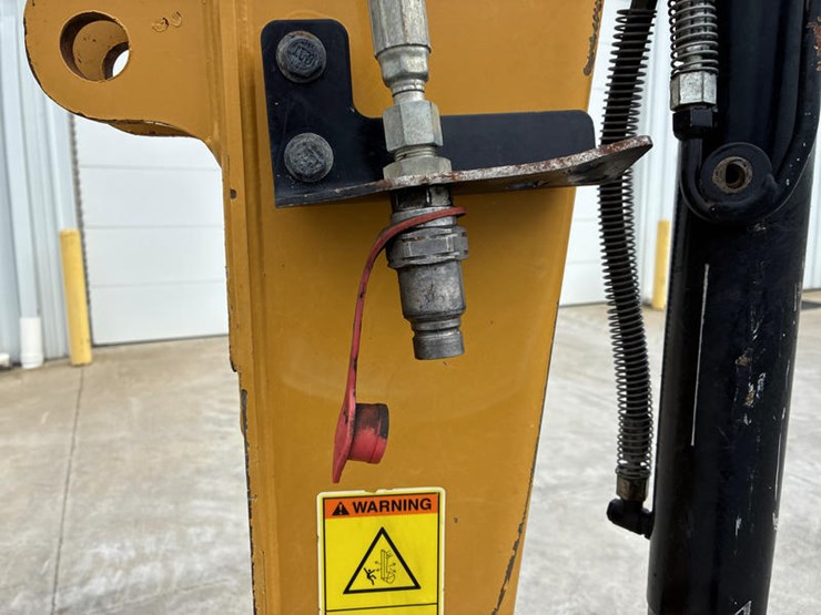 2021-caterpillar-303.5e2-cr-image-30