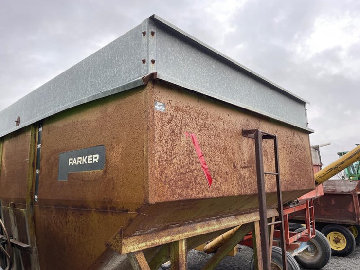 #5033-•-parker-wagon-image-17