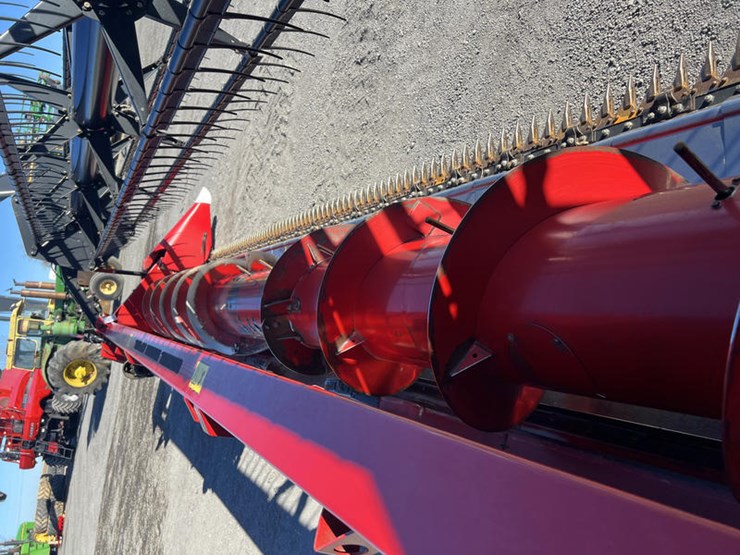 2011-case-ih-3020-image-14