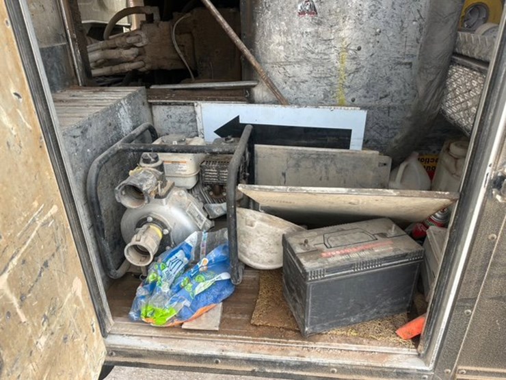 2018-western-star-4900-image-14