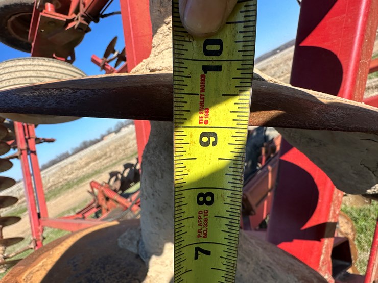 case-ih-3900-image-52