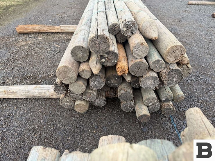 ..-wooden-posts-image-6