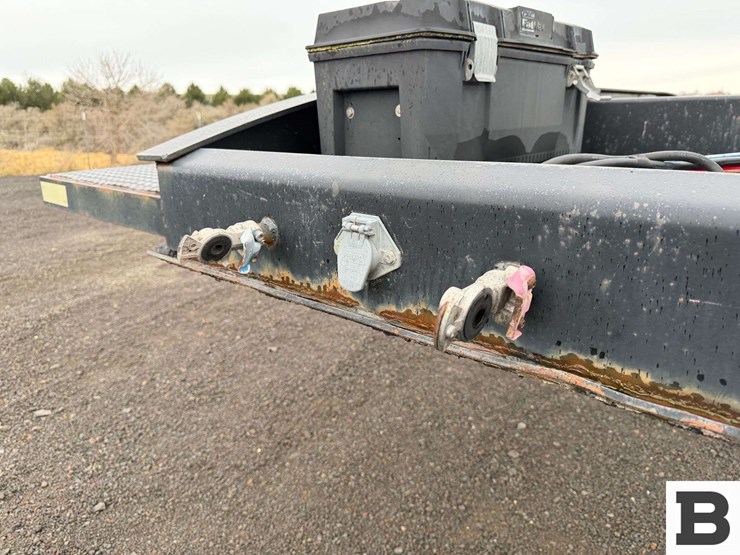 2011-dionbilt-dbnsl-220ar-chassis-trailer-image-10